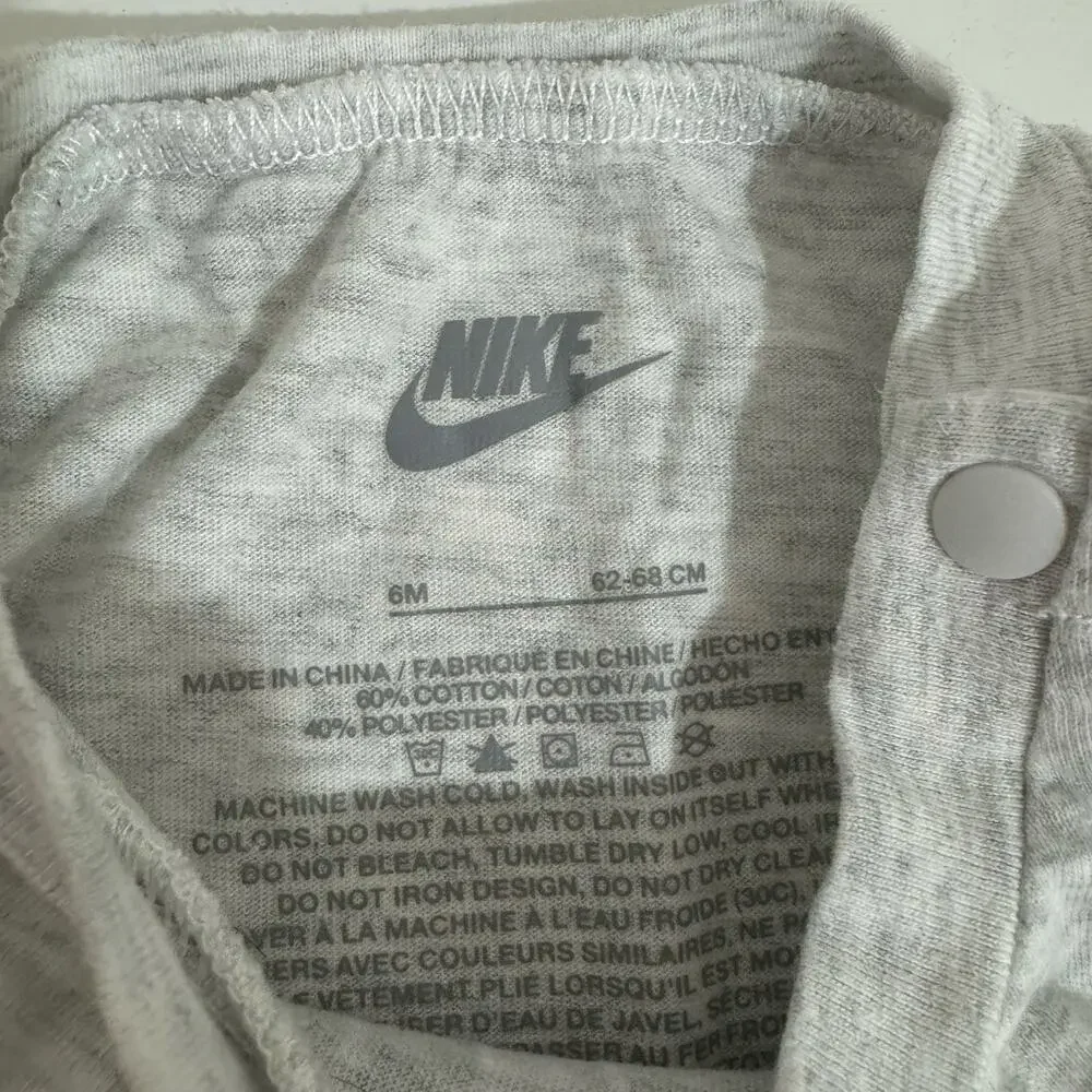 Nike Heather Gray Long Sleeve Jumpsuit Romper Size 6 Months